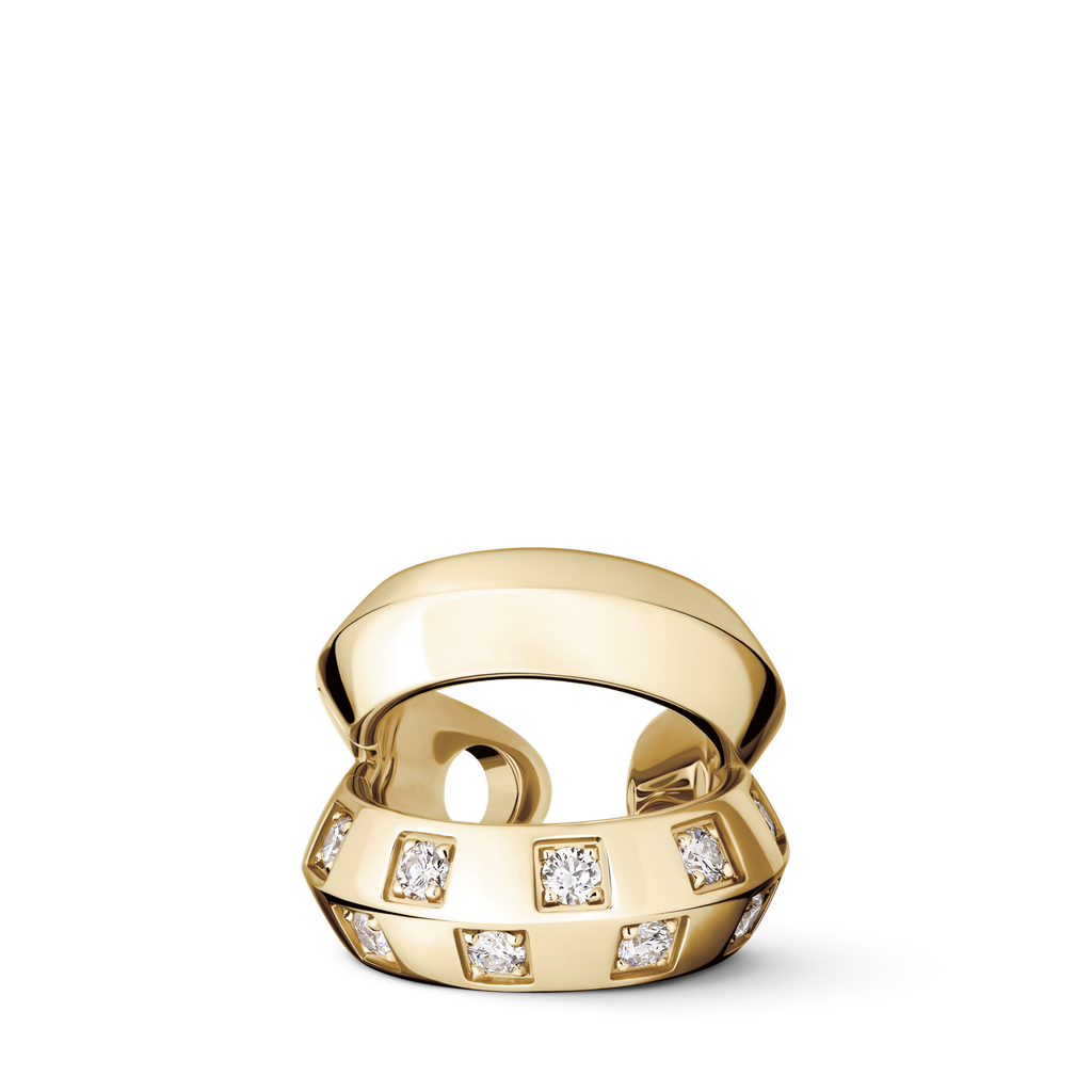Le Damier de Louis Vuitton à l'épreuve du maillon 30 EARCUFF LE DAMIER DE LOUIS VUITTON EN OR JAUNE ET DIAMANTS. LOUIS VUITTON JOAILLERIE