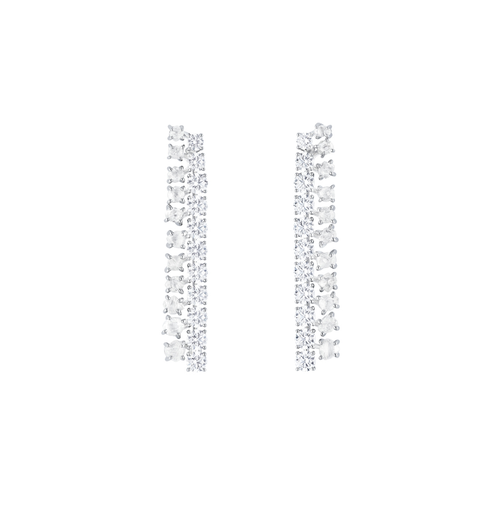 De Beers London : Vibrations fait de l’eau une matière joaillière 42 Echo Earrings 2 2