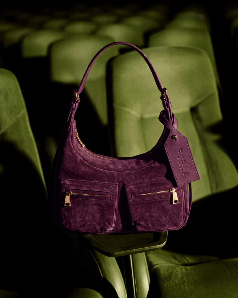 Furla Cinemania : quand un sac déclenche une première de cinéma 41 Furla Lynette Winter Bloom