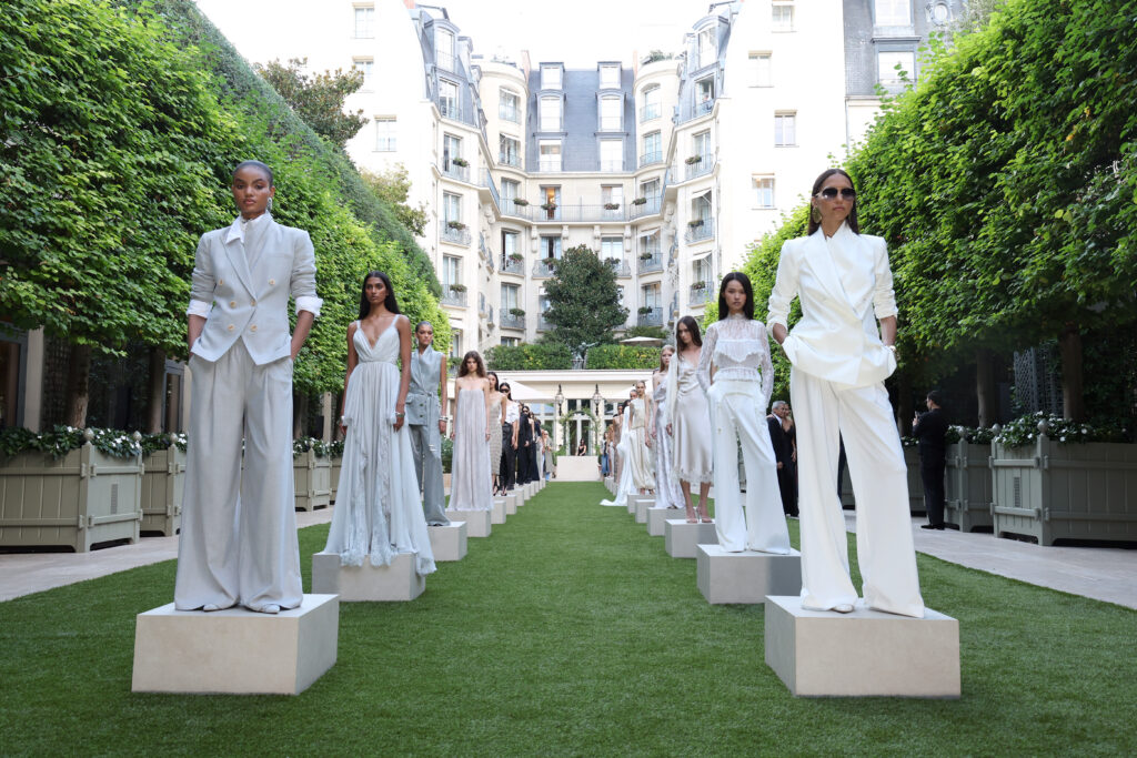 L'AGENCE débute à Paris avec « Dream » : tout se jouera sur la coupe 82 HD010097 VJOyAhKp 20260929104015