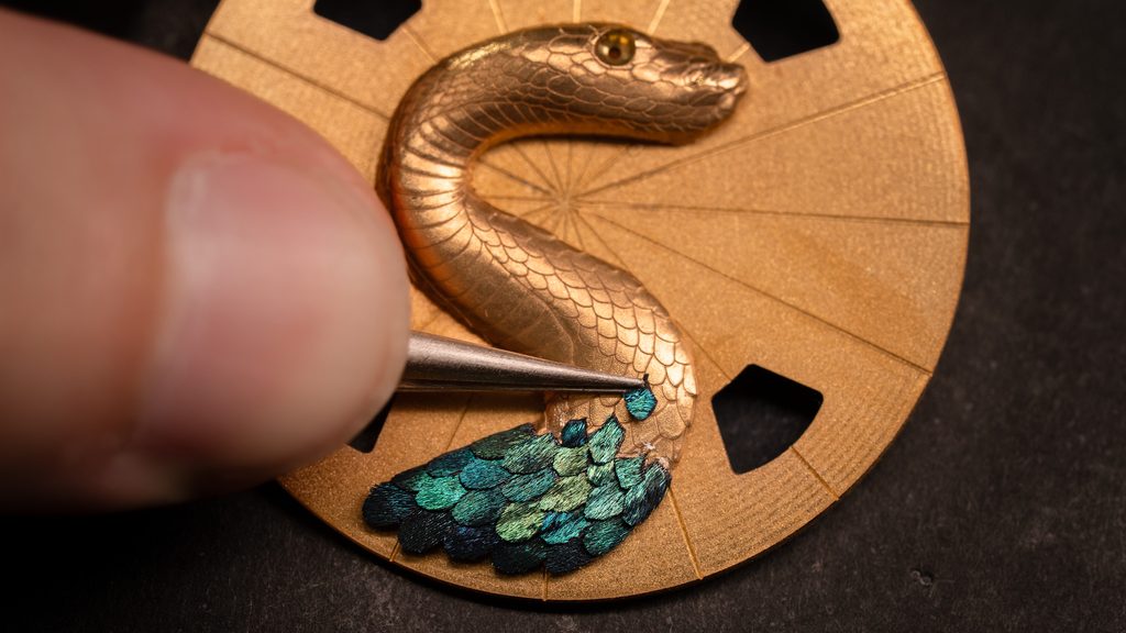 Vacheron Constantin Métiers d'Art Hommage au Règne Animal 43 HomoFaber26 7630A 000G H206 savoirfaire2 16X9