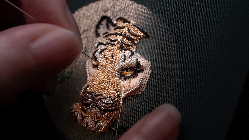 Vacheron Constantin Métiers d'Art Hommage au Règne Animal 48 HomoFaber26 7630A 000G H207 savoirfaire2 16X9