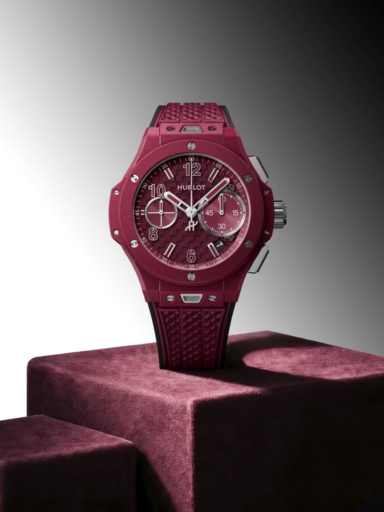Hublot Big Bang Original Soft Touch : la première montre pensée pour être ressentie 36 Hublot Big Bang Original Soft Touch All Red 2