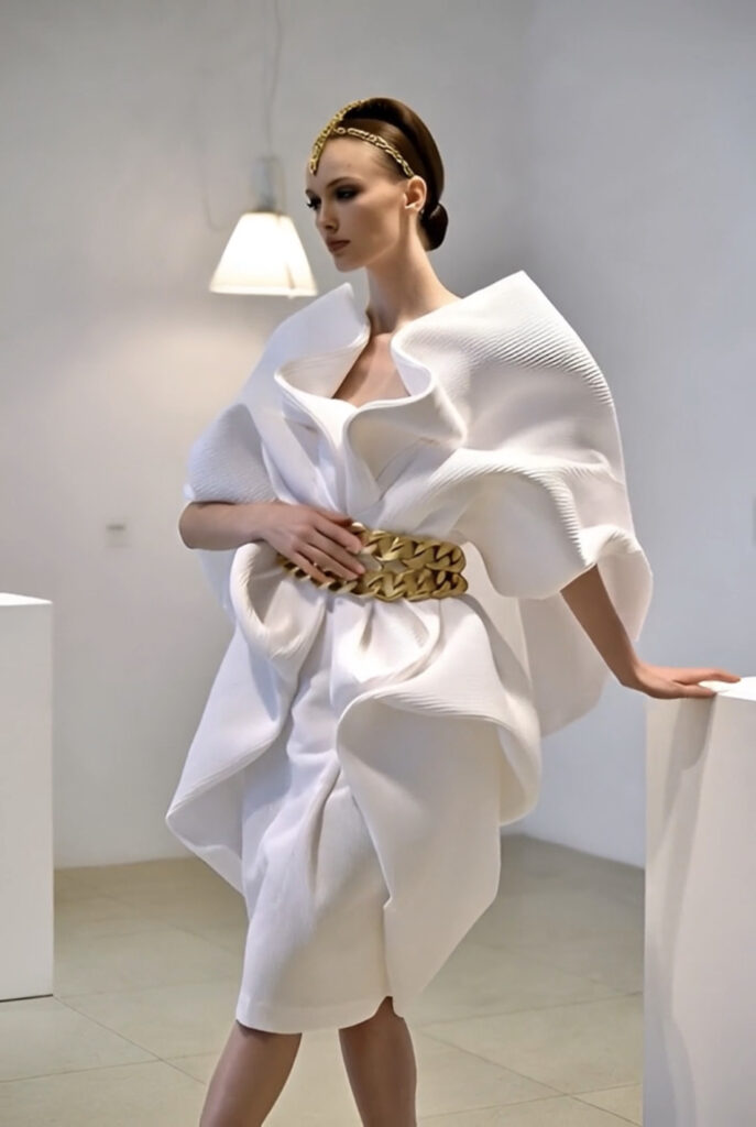 FUTURFASHION dévoile Pierre Amour, le créateur qui dessine la mode avec l'intelligence artificielle 26 IMG 6928