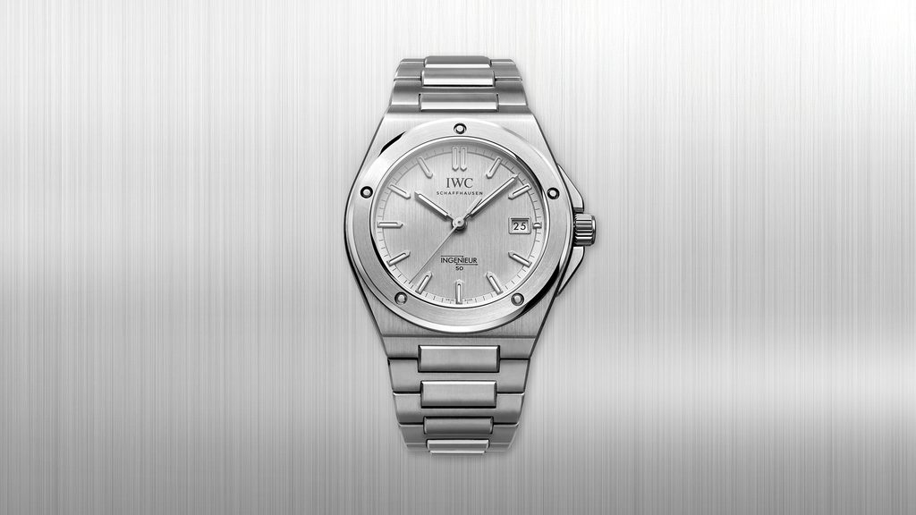 IWC Ingenieur : 50 ans après Gérald Genta, l'hommage à un échec devenu icône 30 INGENIEUR 50 8