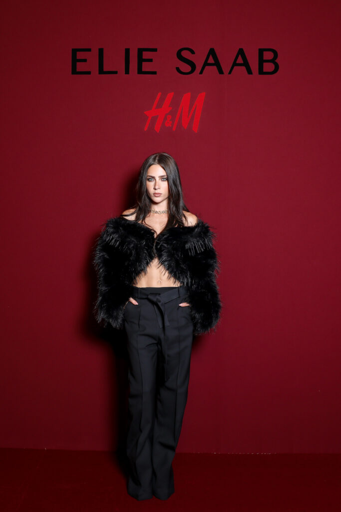 Elie Saab et H&M : une robe de mariée dévoilée en musique au Palais Brongniart 35 Jade Picon