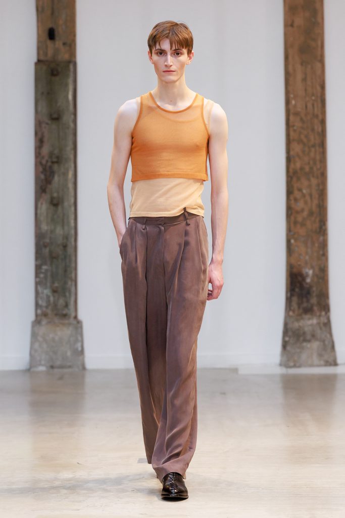 Vautrait printemps-été 2027 : nœuds de voile et palette de bord de mer, présentés à Paris 38 LOOK 14