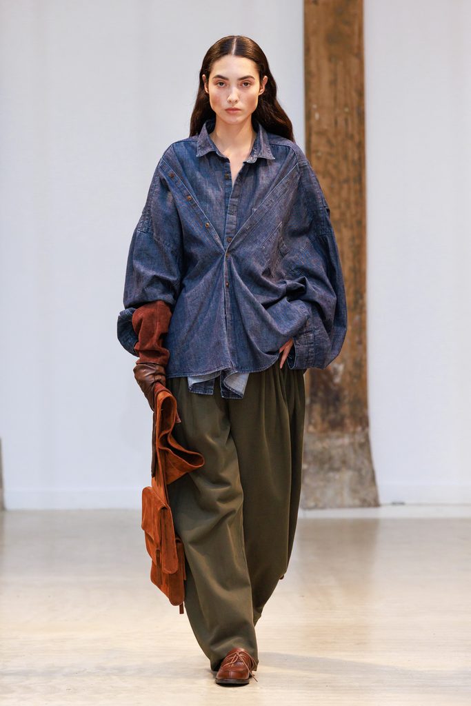 Vautrait printemps-été 2027 : nœuds de voile et palette de bord de mer, présentés à Paris 30 LOOK 6