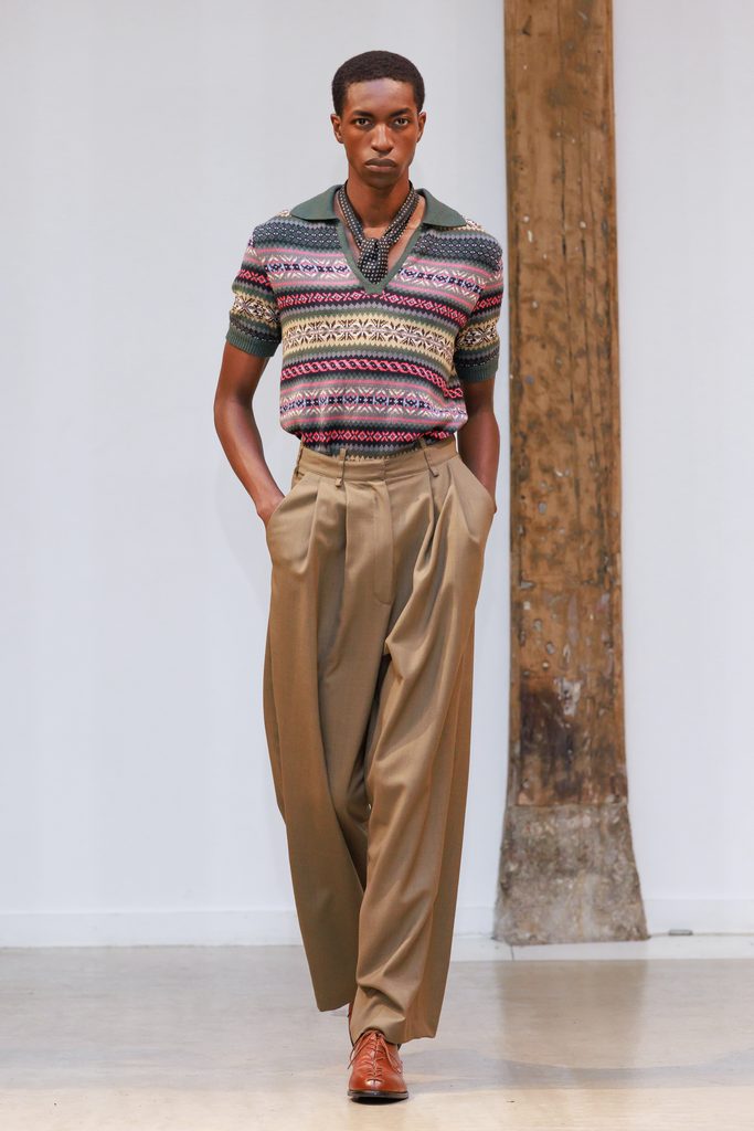 Vautrait printemps-été 2027 : nœuds de voile et palette de bord de mer, présentés à Paris 33 LOOK 9