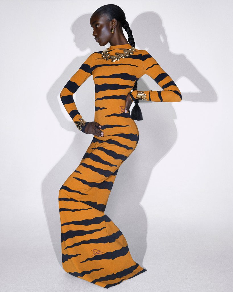 Pucci fait descendre le Palio de Sienne dans la nuit parisienne 32 LOOK06