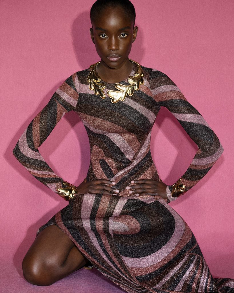 Pucci fait descendre le Palio de Sienne dans la nuit parisienne 44 LOOK18