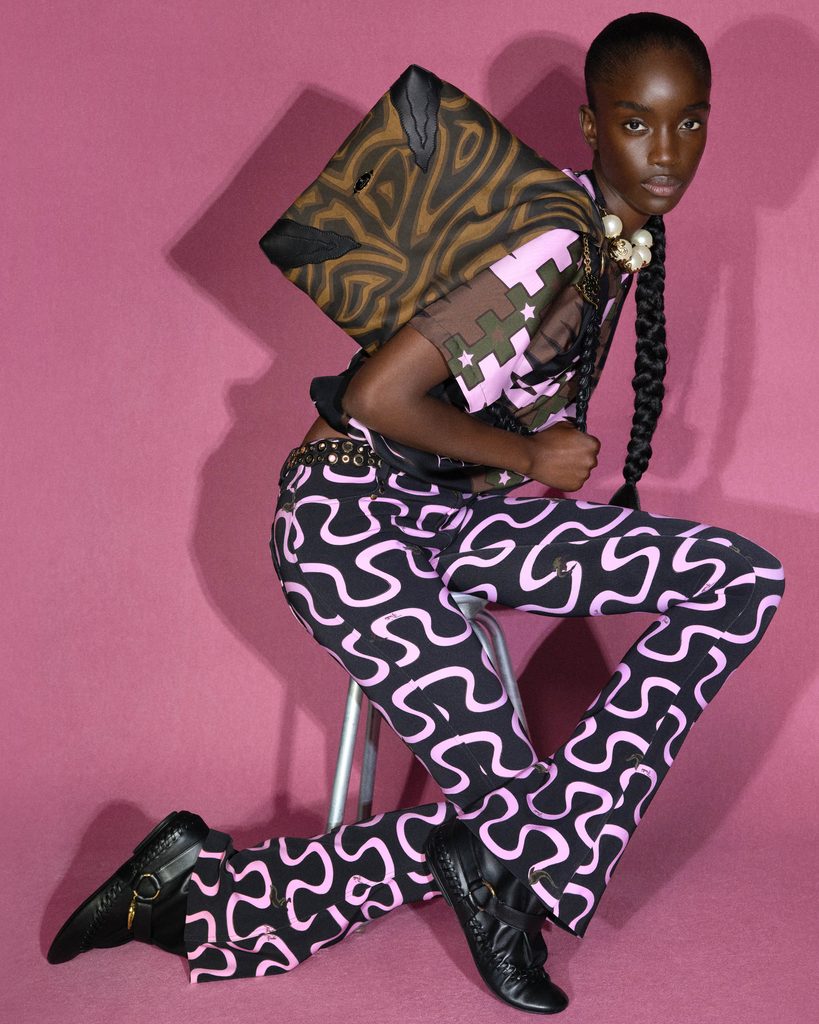 Pucci fait descendre le Palio de Sienne dans la nuit parisienne 49 LOOK23