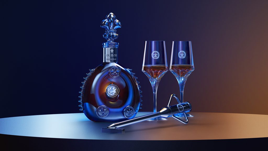 Ce que LOUIS XIII accepte enfin de partager du Grollet 38 LOUISXIII BLACKPEARL DECANTER GLASSES PIPETTE LIFESTYLE 16x9 RGB