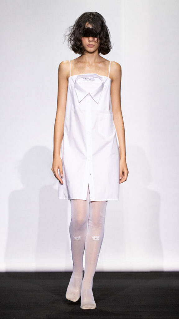 MM6 Maison Margiela déplace les vêtements plutôt que de les réinventer 292 MM6 SS27 LOOK 006 2