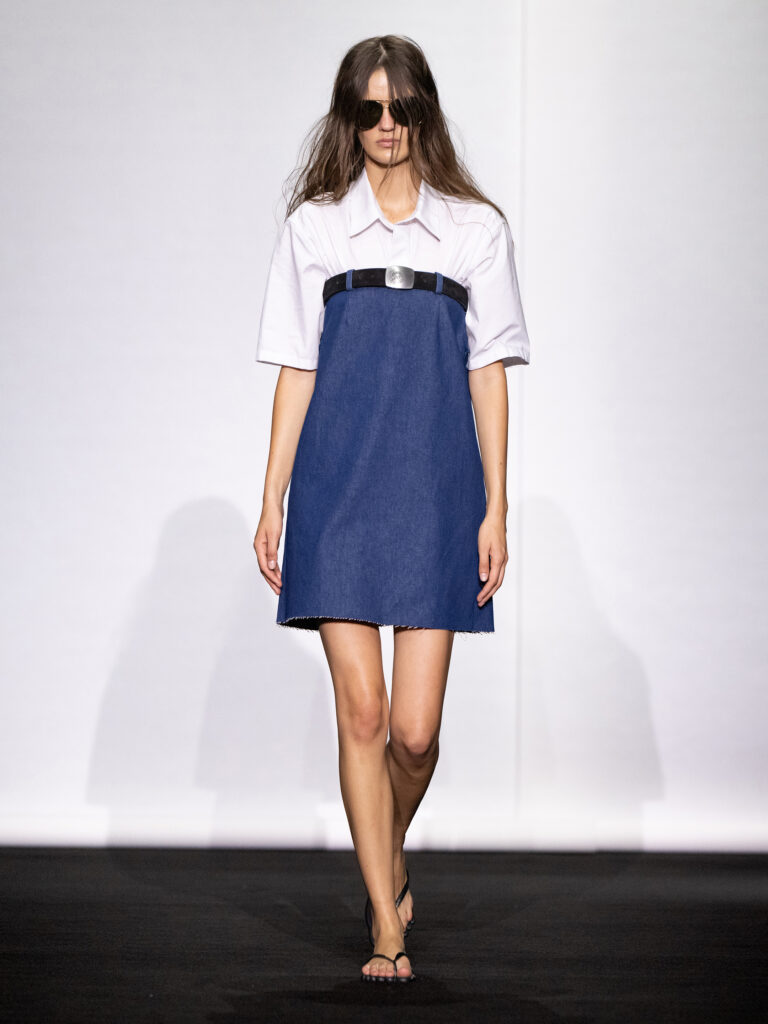 MM6 Maison Margiela déplace les vêtements plutôt que de les réinventer 232 MM6 SS27 LOOK 017 1