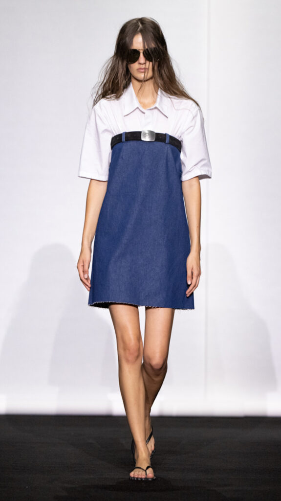 MM6 Maison Margiela déplace les vêtements plutôt que de les réinventer 287 MM6 SS27 LOOK 017 2