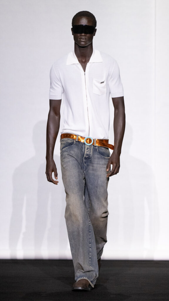 MM6 Maison Margiela déplace les vêtements plutôt que de les réinventer 276 MM6 SS27 LOOK 019 2