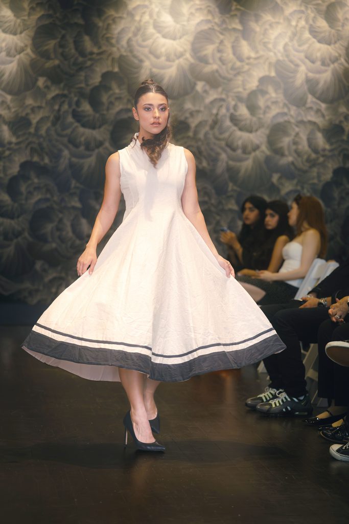 Omar Mansoor fait du tissage artisanal la structure de sa collection SS27 31 Omar Mansoor NYFW SS27 07