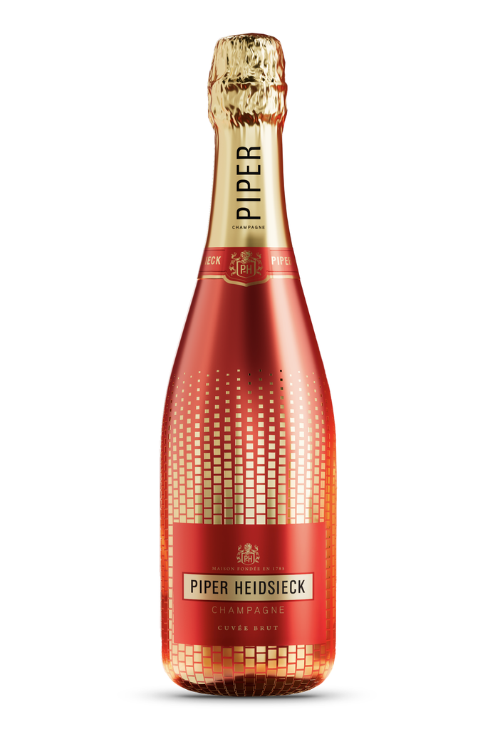 Piper-Heidsieck rhabille sa Cuvée Brut de lumière pour les fêtes 26 PH STARTLIGHT EDITION BOTTLE WITH SLEEVE 1
