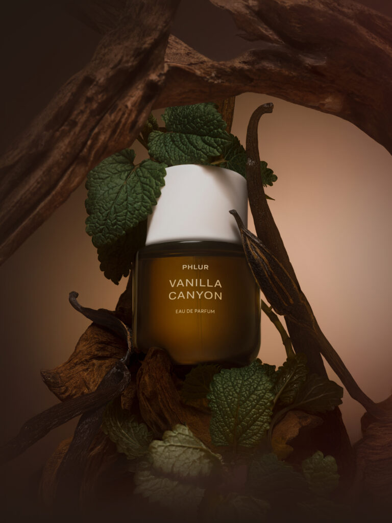 Phlur réinvente la vanille loin des sentiers gourmands 27 Phlur Vanilla Canyon 50ml Botanicals 07 V1