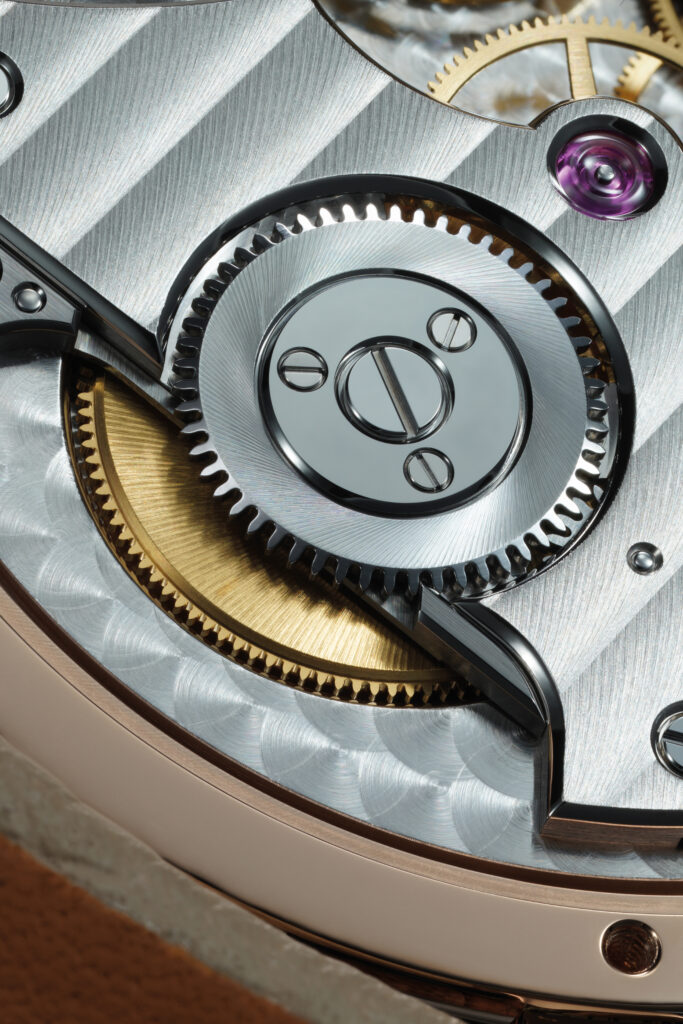 Daniel Roth Extra Plat Rose Gold Gilt : l'art de l'effacement 59 Poli miroir JPG CMJN 300dp