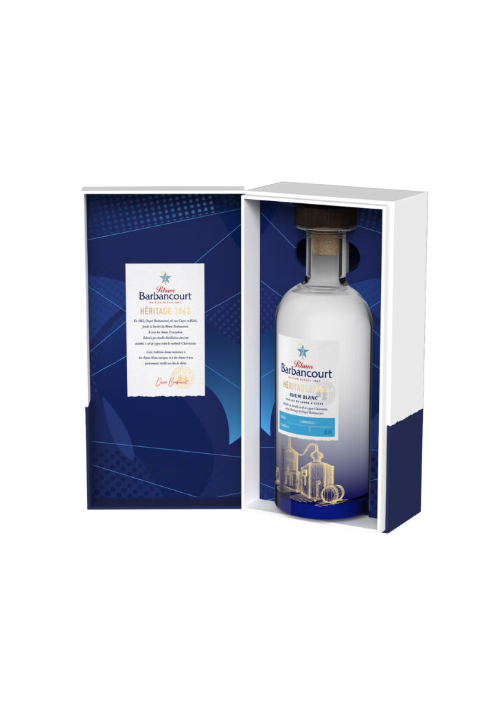 Barbancourt retourne en Charente pour retrouver son propre geste fondateur 49 RB H1862 RB BOTTLE OPENED BOX 2 CUT OUT