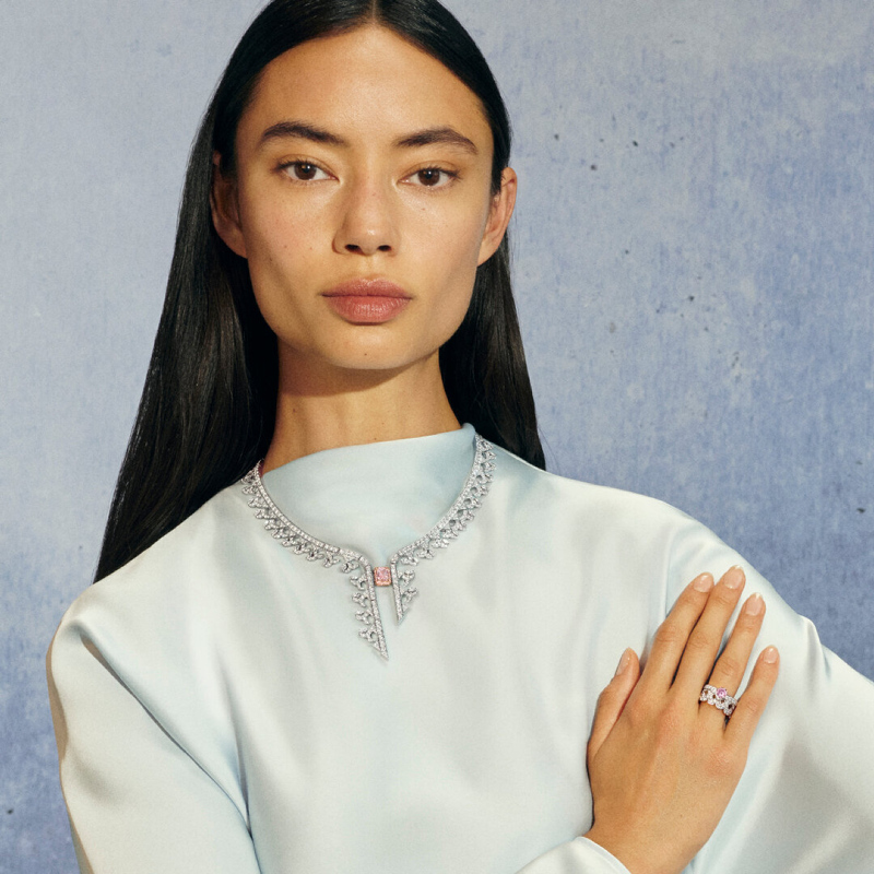 De Beers London : Vibrations fait de l’eau une matière joaillière 64