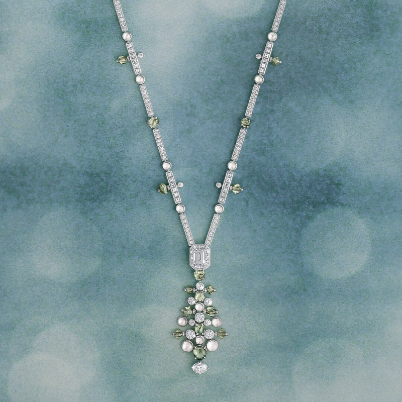 De Beers London : Vibrations fait de l’eau une matière joaillière 71