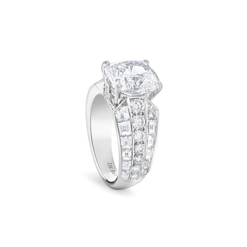 De Beers London : Vibrations fait de l’eau une matière joaillière 54 Shimmer Cocktail Ring R10428450A355 R10428450A355 1 4