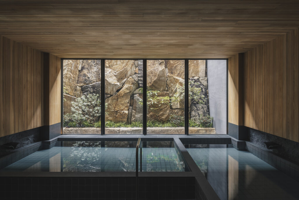 Six Senses réinvente la retraite bien-être au féminin 38 Six Senses Kyoto Bathhouse