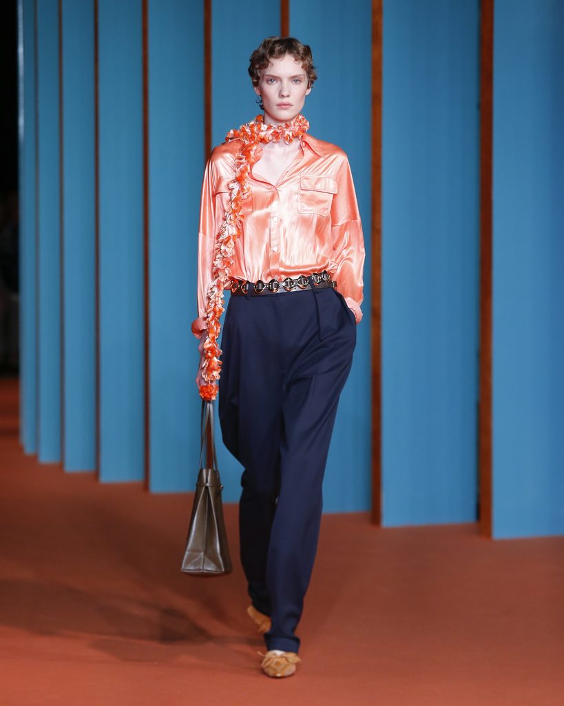 Tory Burch mêle féminité opulente et pragmatisme américain pour son Printemps-Été 2027 30 TB SS27 SHOW LOOK 006 4x5