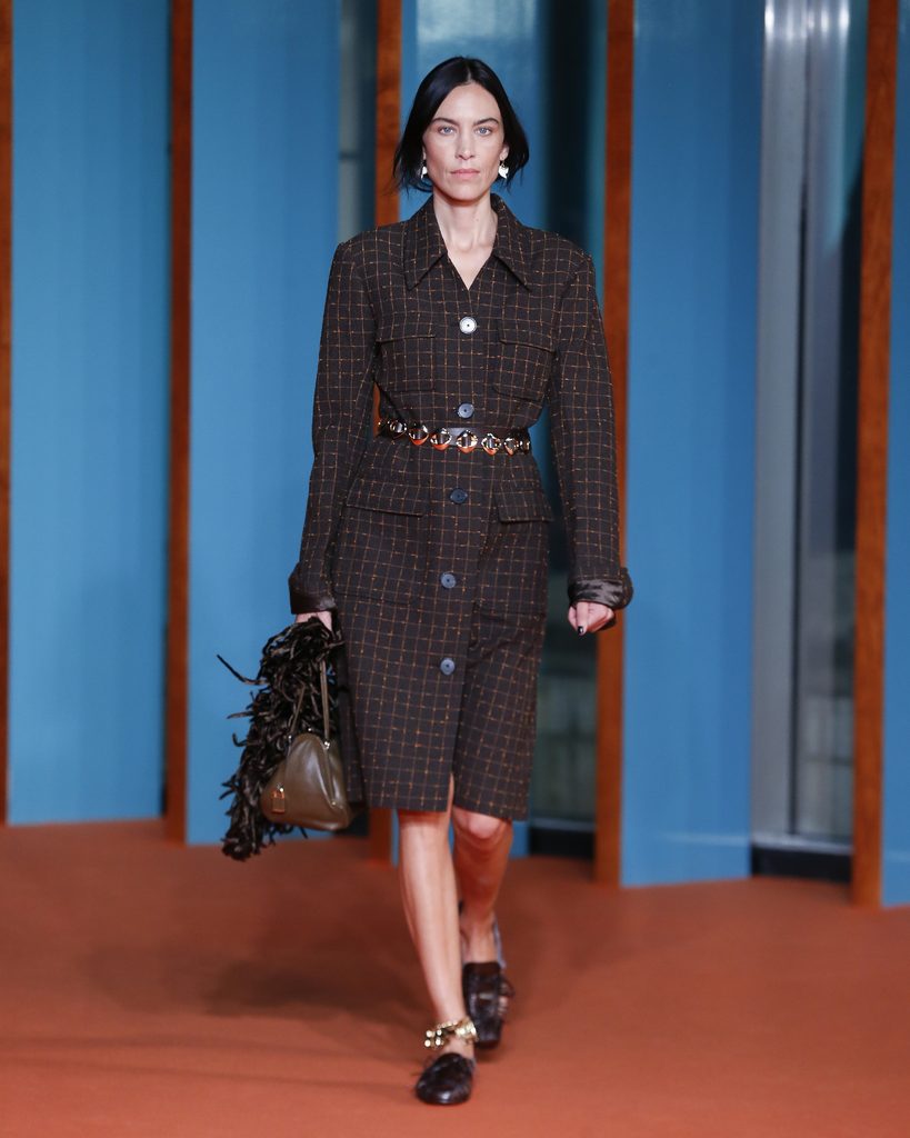 Tory Burch mêle féminité opulente et pragmatisme américain pour son Printemps-Été 2027 34 TB SS27 SHOW LOOK 010 4x5