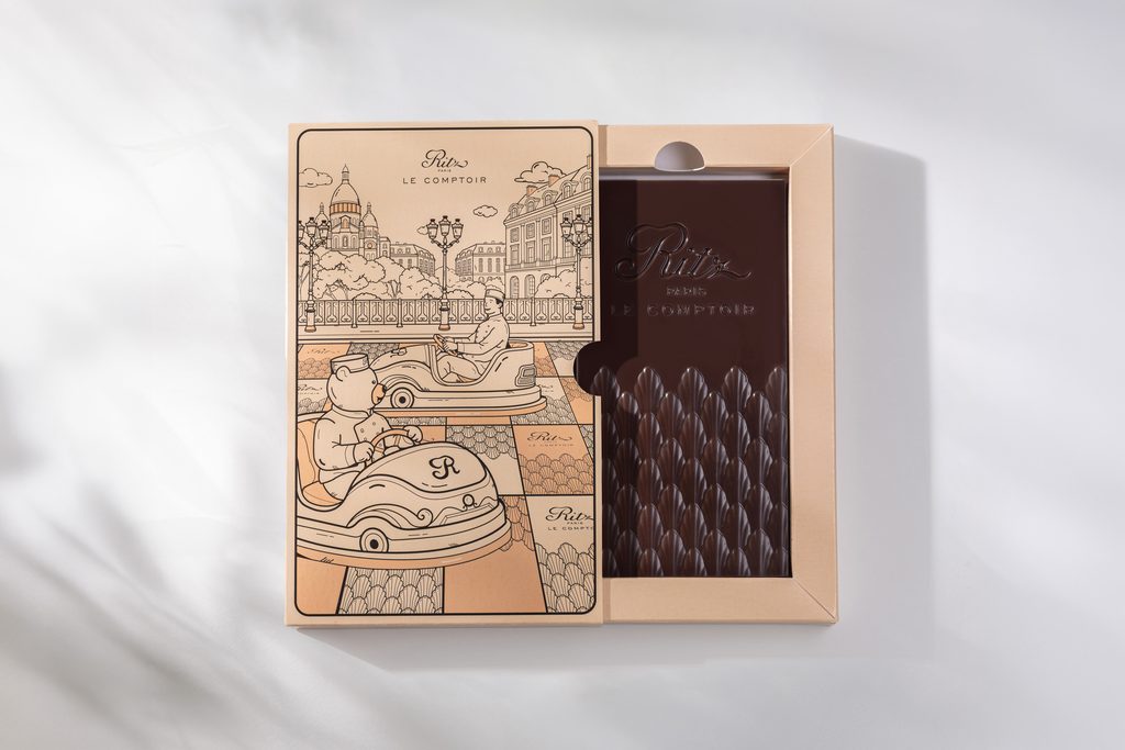 Le Ritz Paris met le chocolat à l'épreuve de ses signes 39 Tablette praline chocolat noir Collection de Chocolats Ritz Paris Le Comptoir ©vincentnageotte 4