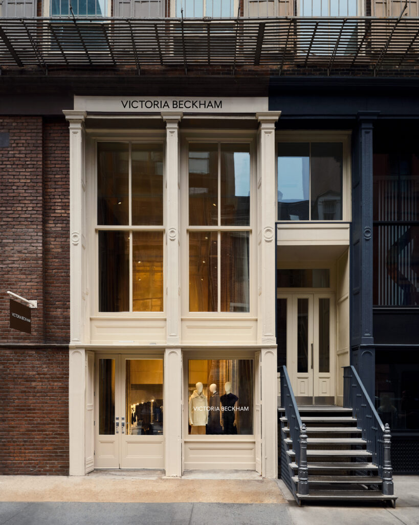 À SoHo, Victoria Beckham construit une maison plutôt qu'une boutique 25 VB STORE FRONT