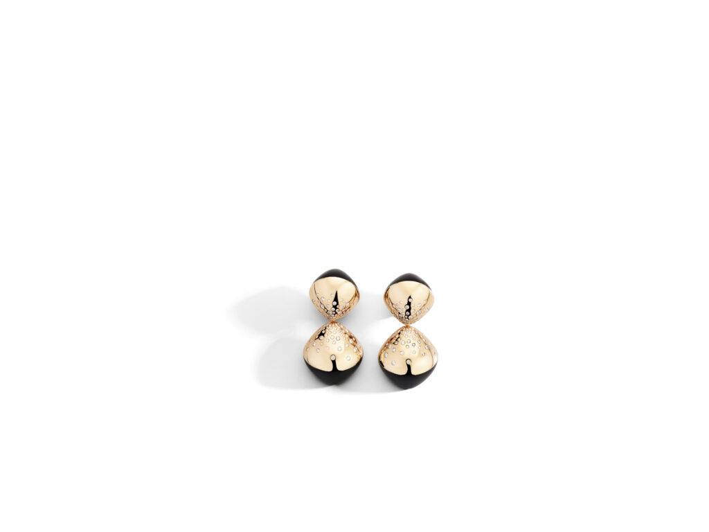 Vhernier Trottola : le jais noir fait tourner la toupie 27 VH0G1849B0431 TROTTOLA earclips rose gold diamonds and jet