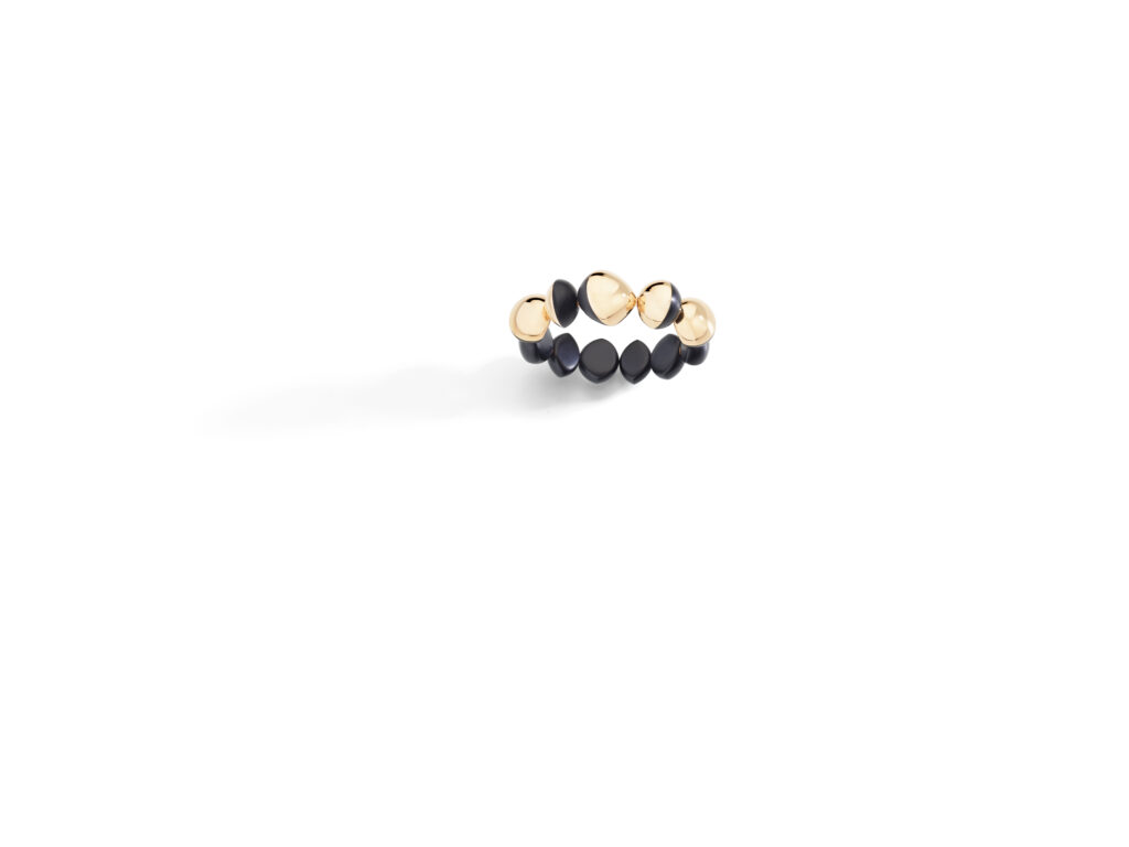 Vhernier Trottola : le jais noir fait tourner la toupie 37 VH0N1849BR255 TROTTOLA bracelet in rose gold and jet