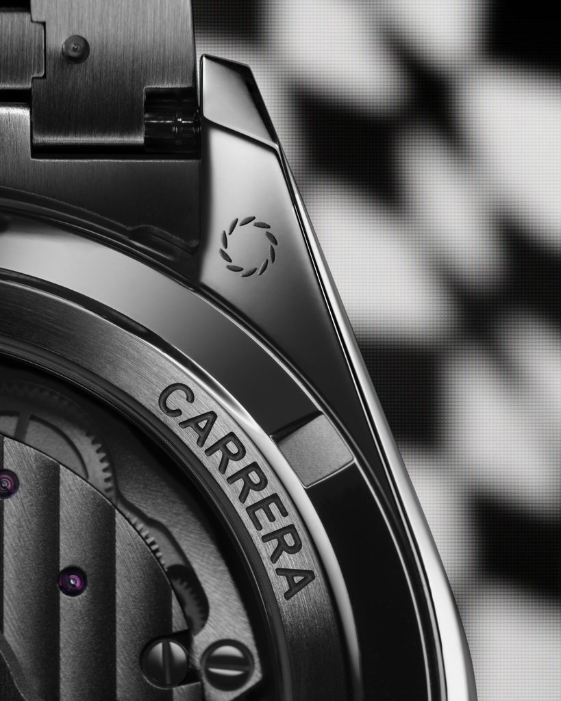 TAG Heuer Carrera Chronograph Sport : le retour de l'icône racing 30 Web 2000px CARRERA CDB2110.BA0054 BT FOCUS 4 5