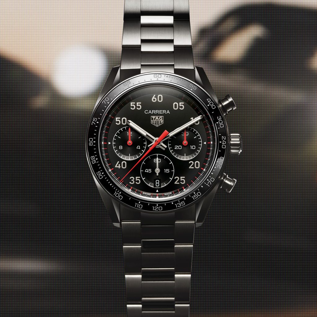 TAG Heuer Carrera Chronograph Sport : le retour de l'icône racing 33 Web 2000px CARRERA CDB2110.BA0054 BT HERO 1 1