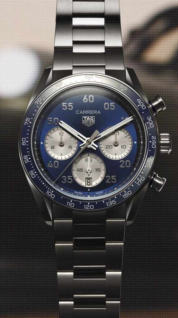 TAG Heuer Carrera Chronograph Sport : le retour de l'icône racing 45 Web 2000px CARRERA CDB2111.BA0054 BT HERO 9 16