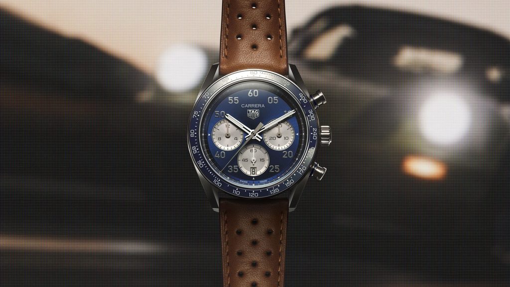 TAG Heuer Carrera Chronograph Sport : le retour de l'icône racing 60 Web 2000px CARRERA CDB2111.FC8378 BT HERO 16 9