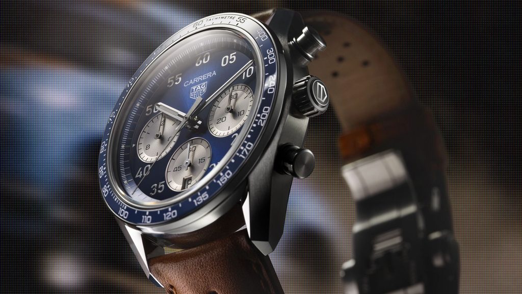 TAG Heuer Carrera Chronograph Sport : le retour de l'icône racing 65 Web 2000px CARRERA CDB2111.FC8378 BT SIDE 16 9