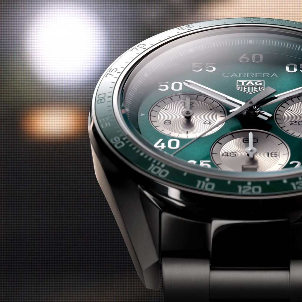TAG Heuer Carrera Chronograph Sport : le retour de l'icône racing 67 Web 2000px CARRERA CDB2112.BA0054 BT DIAL 1 1