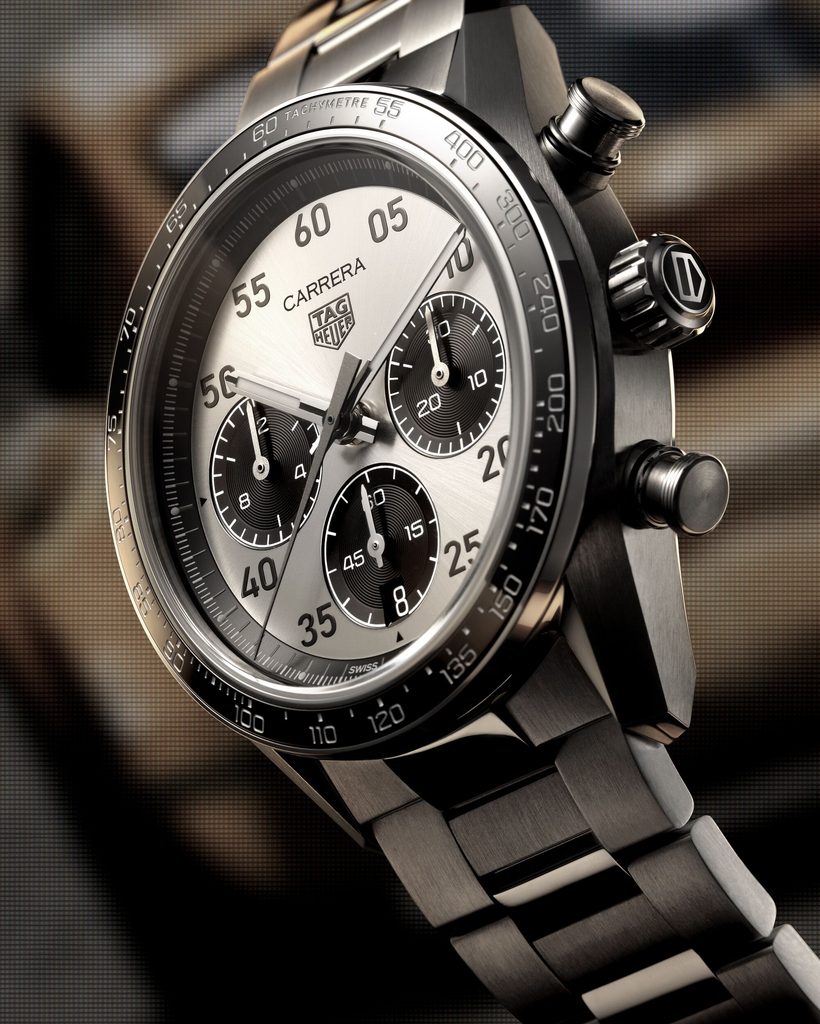 TAG Heuer Carrera Chronograph Sport : le retour de l'icône racing 76 Web 2000px CARRERA CDB2113.BA0054 BT DIAL 4 5