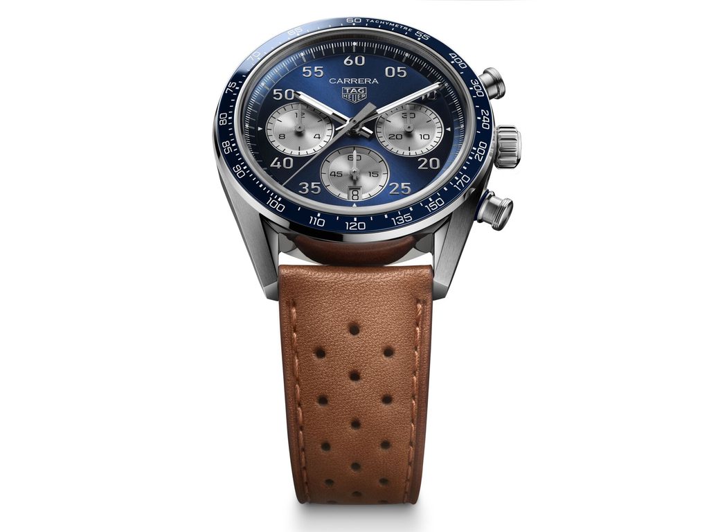 TAG Heuer Carrera Chronograph Sport : le retour de l'icône racing 118 Web 2000px CDB2111.FC8378 MUSHROOM