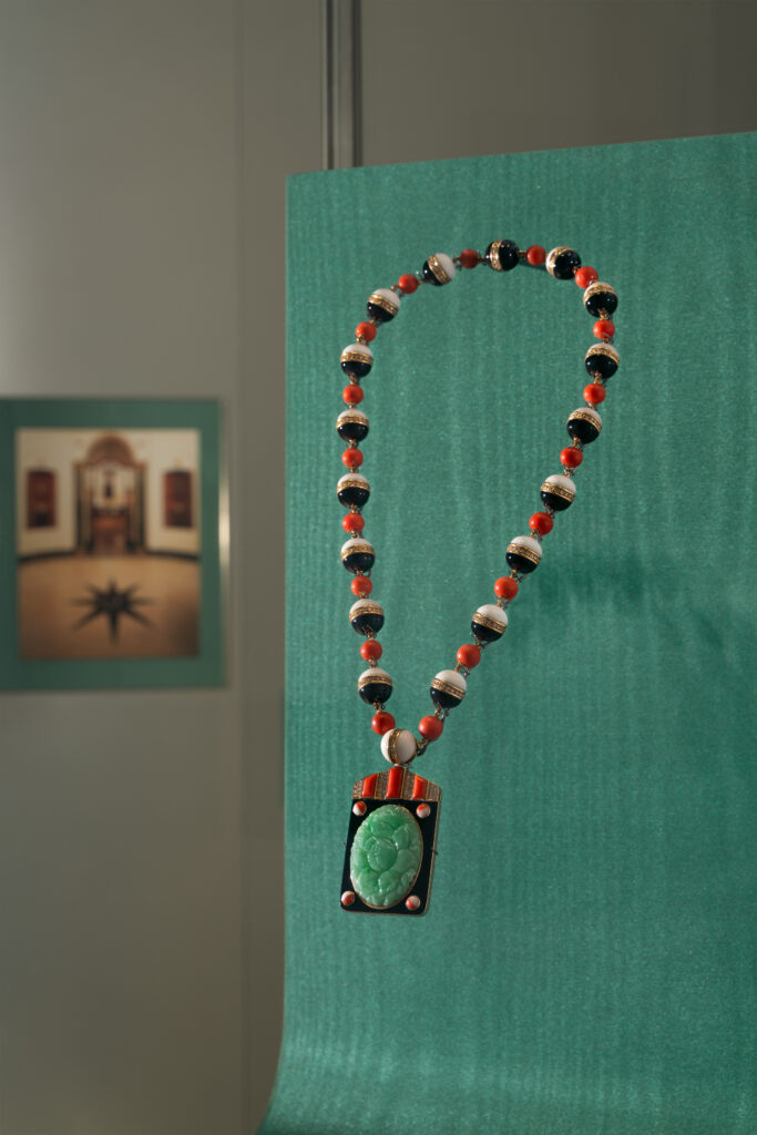 À Shanghai, Bvlgari fait de la couleur un langage diplomatique 64 bvlgari kaleidos shaghai DSC9740