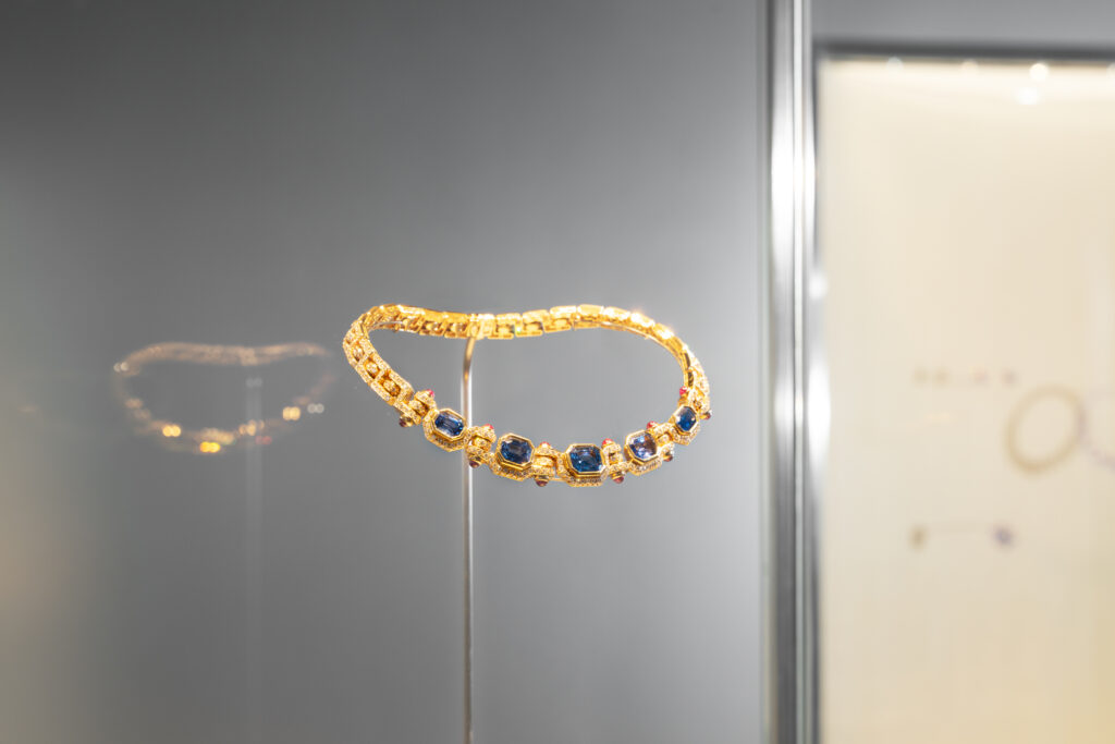 À Shanghai, Bvlgari fait de la couleur un langage diplomatique 40 bvlgari kaleidos shanghai DSC0374