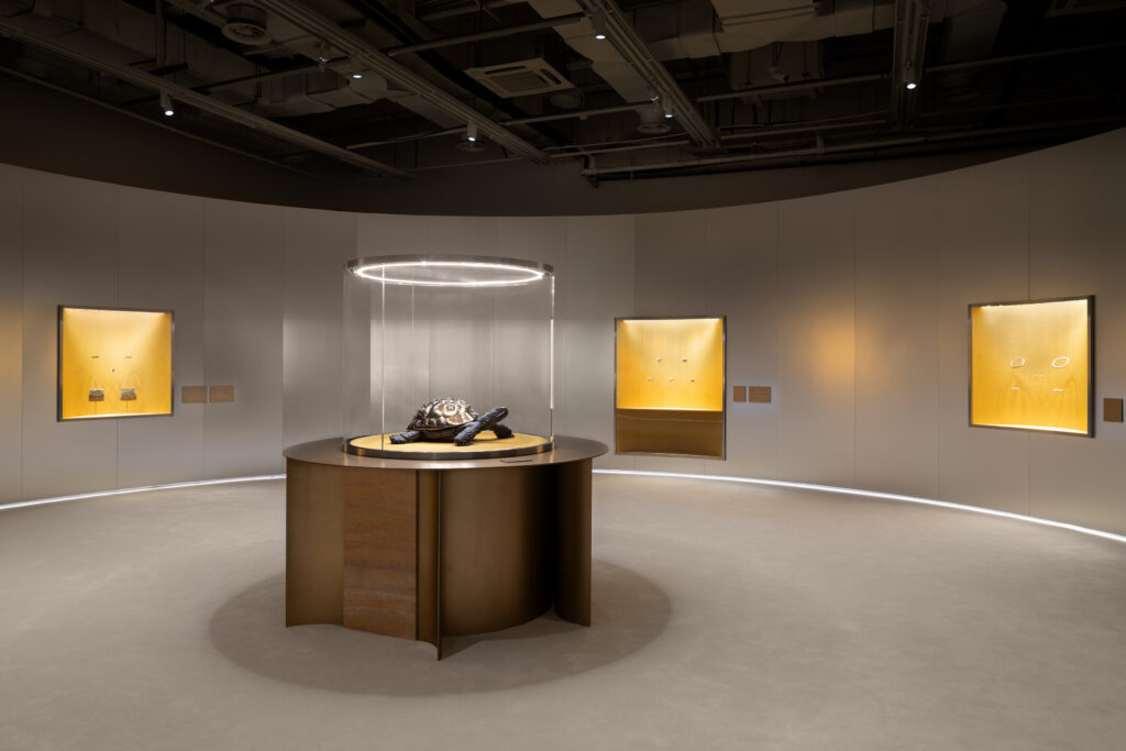 À Shanghai, Bvlgari fait de la couleur un langage diplomatique 66 bvlgari kaleidos shanghai DSC9907 3