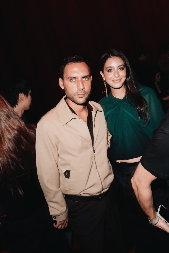 Elie Saab et H&M : une robe de mariée dévoilée en musique au Palais Brongniart 234 eliesaabhm event ahmad daabas yasmina alabd