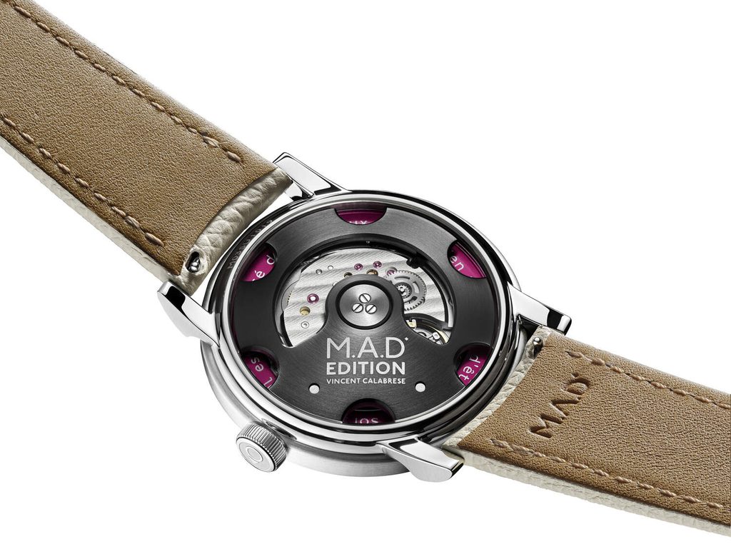 MB&F M.A.D.3 : Vincent Calabrese, l'horloger qui n'a jamais cherché à plaire 37 low res MADEditions MAD3 Vincent Calabrese Pink Back
