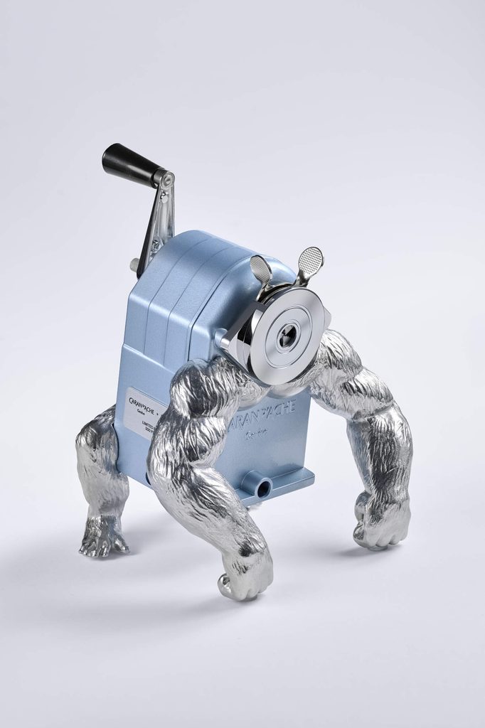 MB&F et Caran d'Ache transforment le taille-crayon en créature mécanique 25 low res MBandF GorillaSharpener Product 1